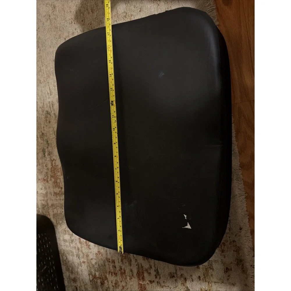 ROHO AIRLITE 18 X 15  X 4 WHEELCHAIR CUSHION GOOD CONDITION